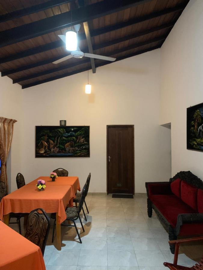 Villa Delorenta أنرادابورام المظهر الخارجي الصورة
